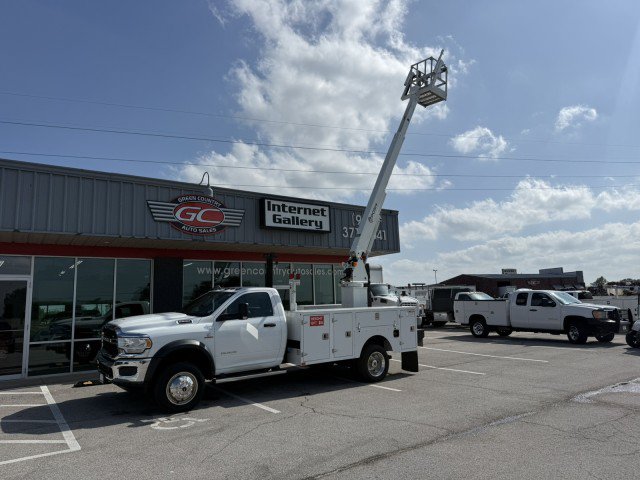 Used 2022 RAM 5500 Tradesman AWD/4WD image 15