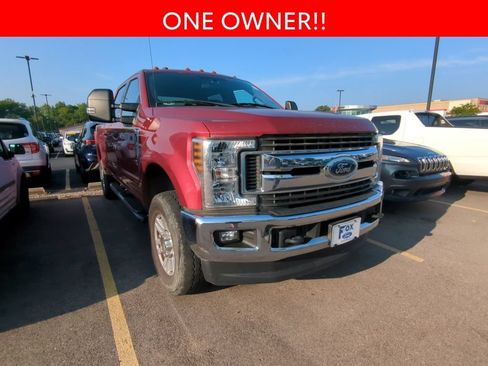 Used 2019 Ford F250 XLT w/ XLT Value Package AWD/4WD image 3