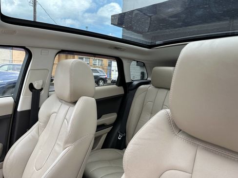 Used 2014 Land Rover Range Rover Evoque Pure Plus image 10