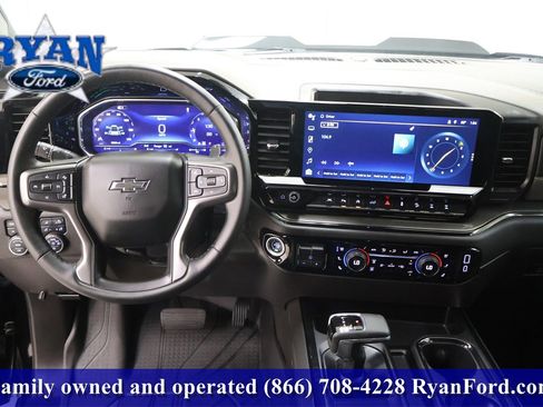 Used 2024 Chevrolet Silverado 1500 ZR2 image 21