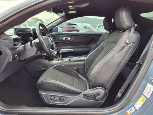 Used 2024 Ford Mustang GT RWD image 20