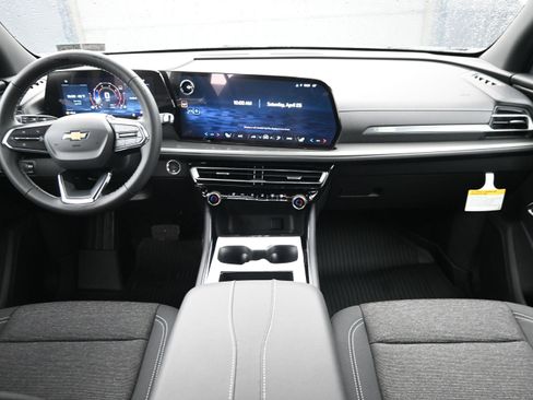 New 2026 Chevrolet Traverse LT FWD image 22