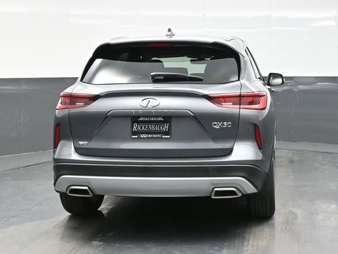 Used 2025 INFINITI QX50 Luxe image 6