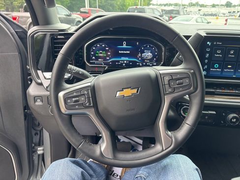 Used 2024 Chevrolet Silverado 1500 LT w/ Texas Edition Plus RWD image 15