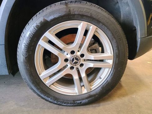 Used 2023 Mercedes-Benz GLA 250 4MATIC image 31