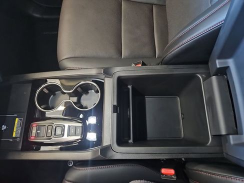 Used 2024 Honda Passport Black Edition image 23