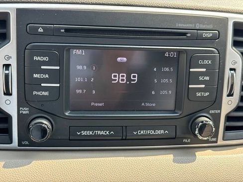 Used 2017 Kia Sportage LX FWD image 16