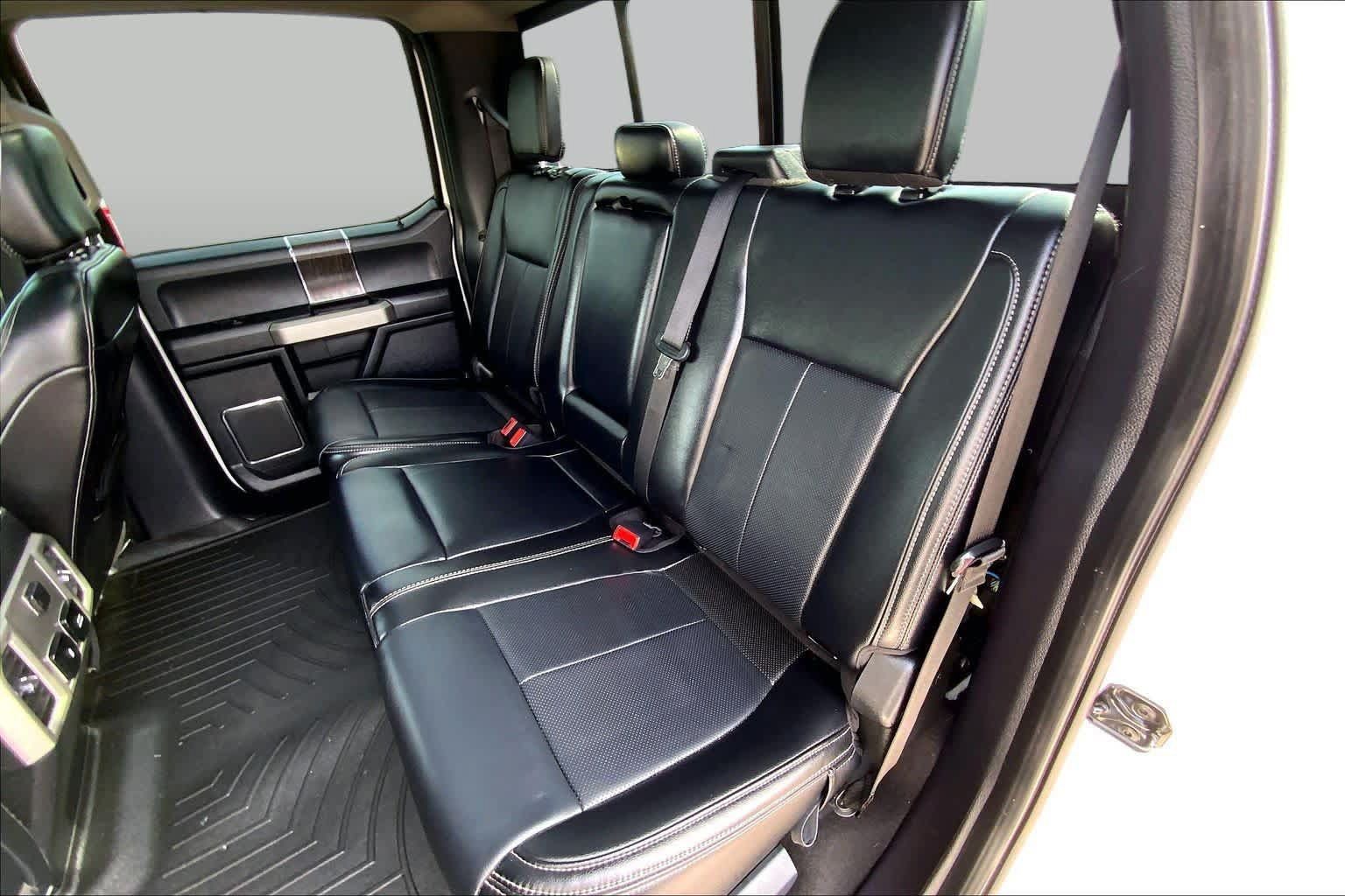 Used 2020 Ford F250 Lariat w/ Lariat Ultimate Package AWD/4WD image 19
