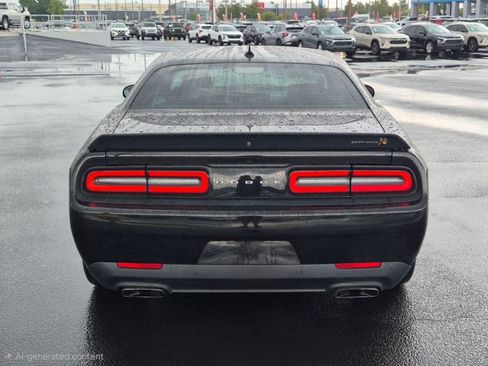 Used 2021 Dodge Challenger R/T Scat Pack RWD image 6