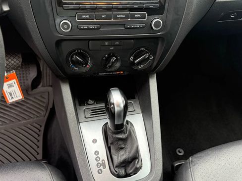Used 2014 Volkswagen Jetta SE image 20