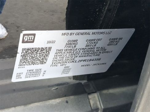 Used 2023 Chevrolet Suburban High Country image 32