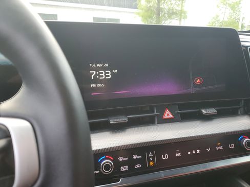 Used 2024 Kia Sportage SX FWD image 22