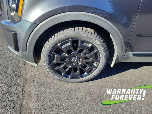 Used 2022 Kia Telluride EX w/ EX Premium Package image 19
