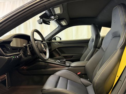 New 2026 Porsche 911 Carrera GTS image 5