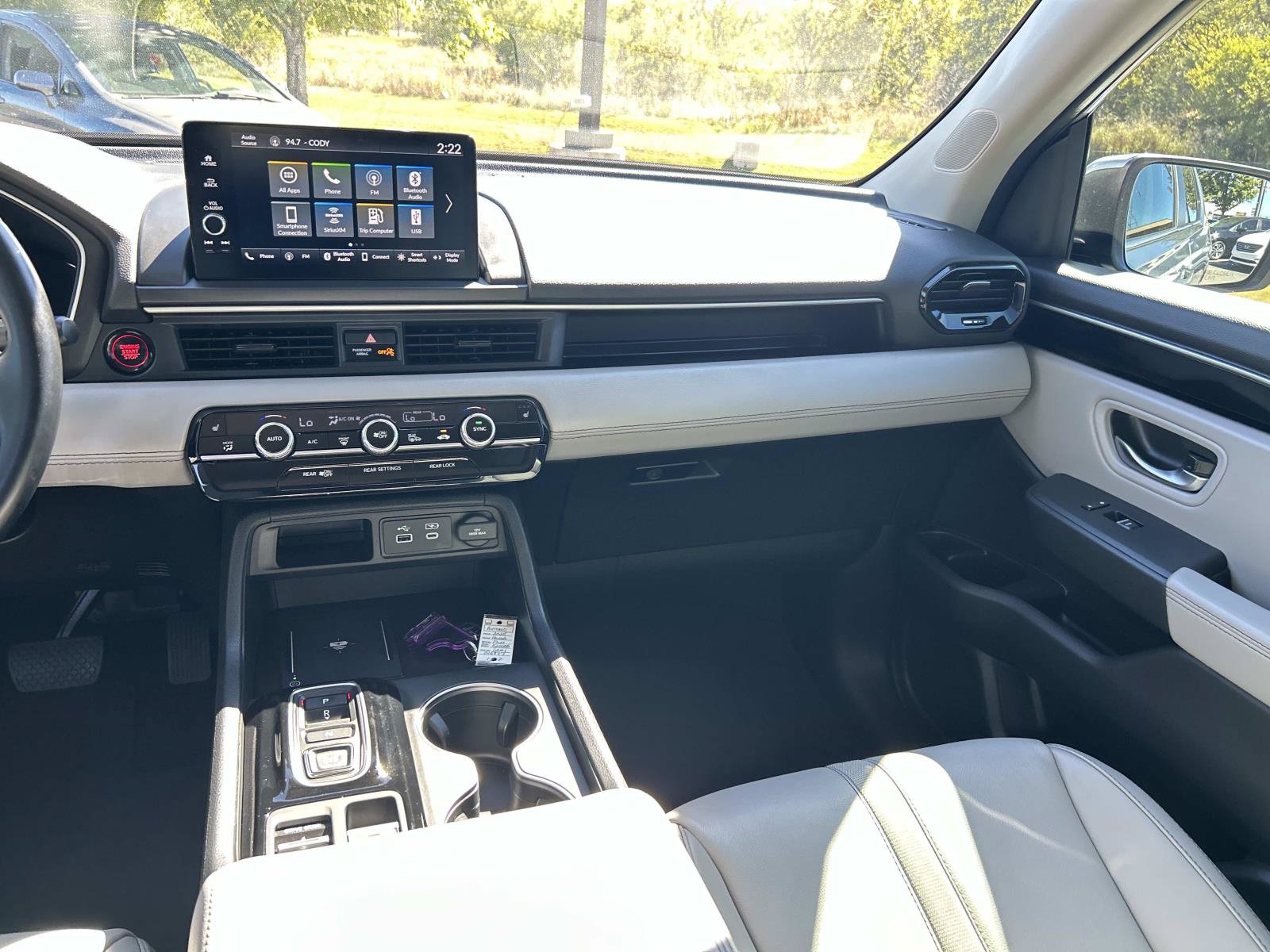 Used 2025 Honda Pilot EX-L image 23
