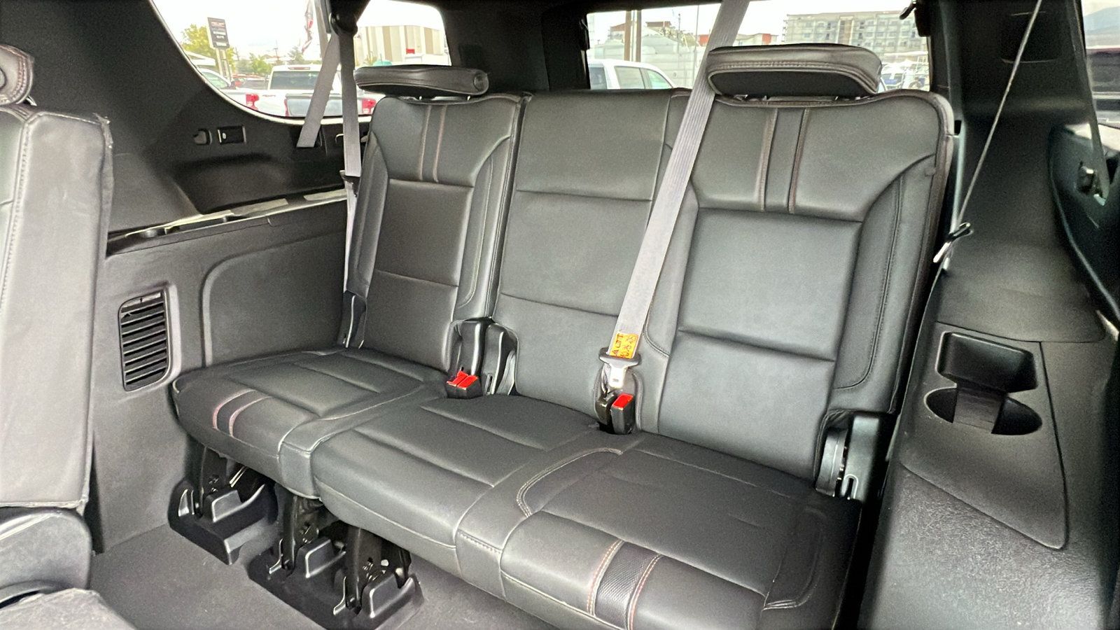 Used 2024 Chevrolet Suburban RST w/ Sport Performance Package AWD/4WD image 16