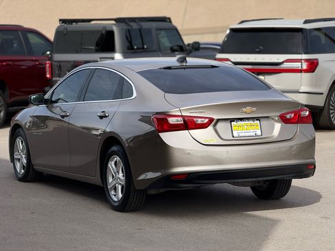 Used 2024 Chevrolet Malibu LS image 5