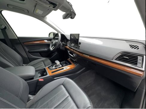 Used 2023 Audi Q5 2.0T Premium w/ Convenience Package AWD/4WD image 33