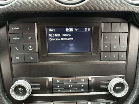 Used 2022 Ford Mustang Coupe RWD image 16