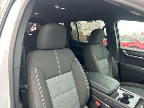 New 2026 GMC Acadia Elevation w/ Black Edition AWD/4WD image 39