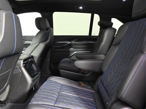 New 2026 Cadillac Escalade IQ Sport 1 w/ LPO, Floor Liner Package image 20