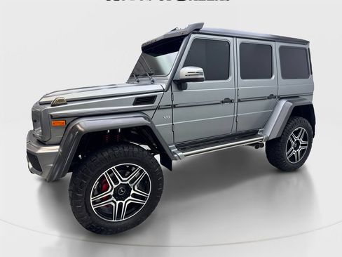 Used 2017 Mercedes-Benz G 550 Squared image 11
