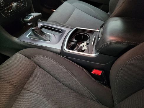 Used 2015 Dodge Charger SE w/ Popular Equipment Group image 26