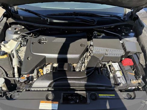 Used 2016 Nissan Altima 2.5 S w/ Power Driver Seat Package FWD image 18