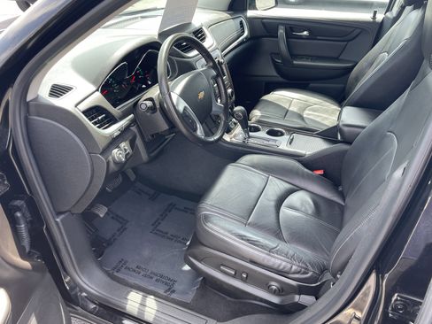 Used 2017 Chevrolet Traverse LT AWD/4WD image 15