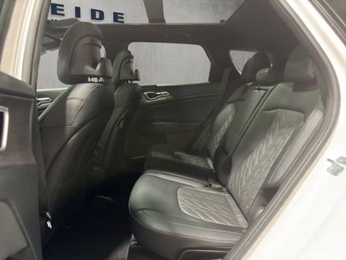 Used 2024 Kia Sportage X-Line w/ X-Line Premium Package AWD/4WD image 8