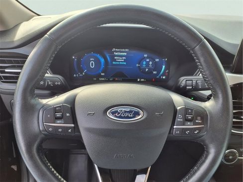 Used 2020 Ford Escape SE Sport image 16