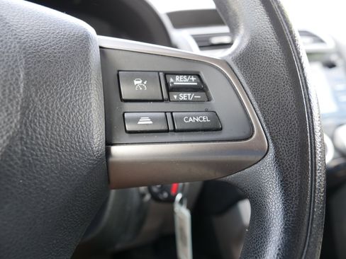 Used 2016 Subaru Forester 2.5i Premium image 23