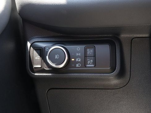 New 2026 Ford Explorer Active w/ Active Comfort Package AWD/4WD image 31