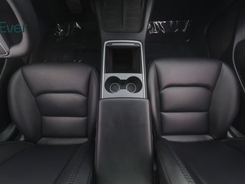 Used 2023 Tesla Model 3 Standard Range RWD image 26