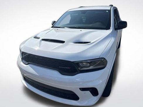 Used 2024 Dodge Durango R/T w/ Tow 'N Go Package AWD/4WD image 3