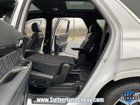 Used 2021 Hyundai Palisade Calligraphy w/ Winter Package image 38