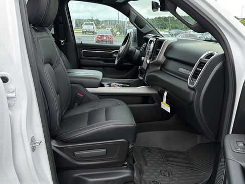 Used 2023 RAM 1500 Big Horn AWD/4WD image 13