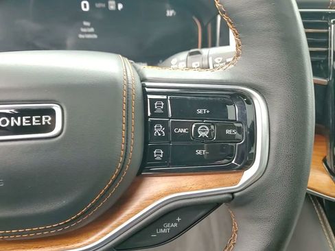 Certified 2024 Jeep Grand Wagoneer L Series III AWD/4WD image 32