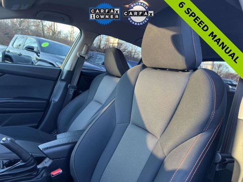 Used 2022 Subaru Crosstrek 2.0i Premium image 14