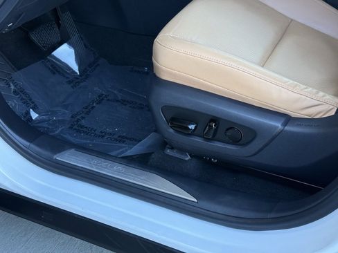 Used 2023 Lexus RX 350 Premium w/ Accessory Package image 22