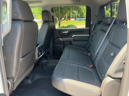 Used 2020 GMC Sierra 2500 Denali w/ Denali Ultimate Package AWD/4WD image 9