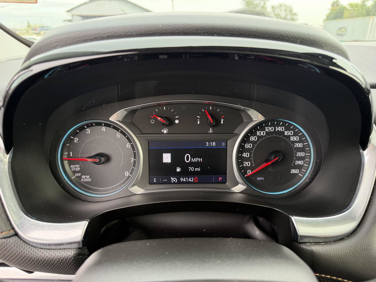 Used 2020 Chevrolet Traverse Premier w/ LPO, Midnight Edition AWD/4WD image 20