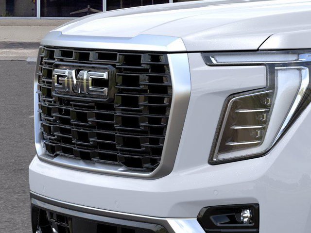 New 2026 GMC Yukon Denali w/ Denali Reserve Package AWD/4WD image 13