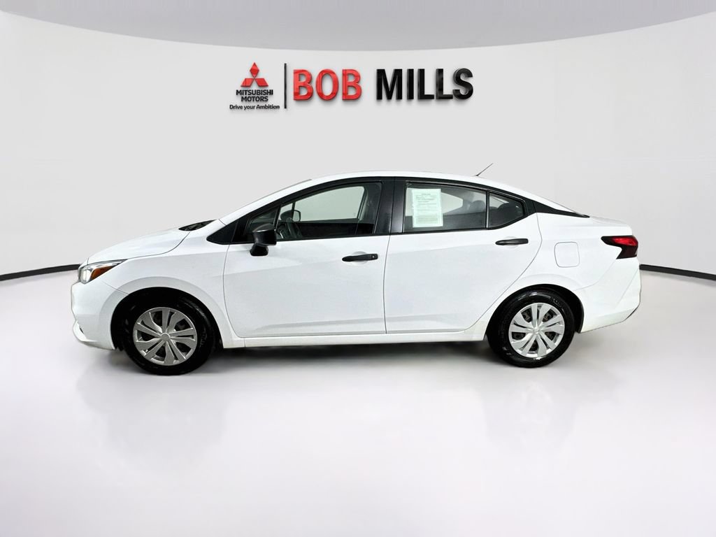 Used 2020 Nissan Versa S FWD image 4