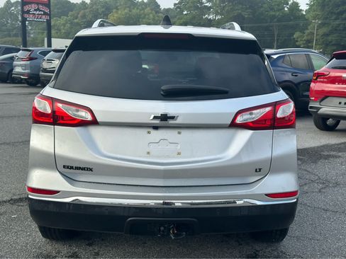 Used 2020 Chevrolet Equinox LT FWD image 8