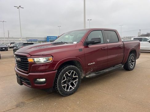 Used 2025 RAM 1500 Laramie w/ Sport Appearance Package image 8