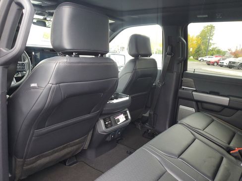 New 2025 Ford F150 Lariat w/ Equipment Group 502A High image 11