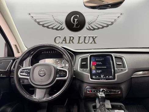 Used 2019 Volvo XC90 T5 Momentum w/ Advanced Package AWD/4WD image 10