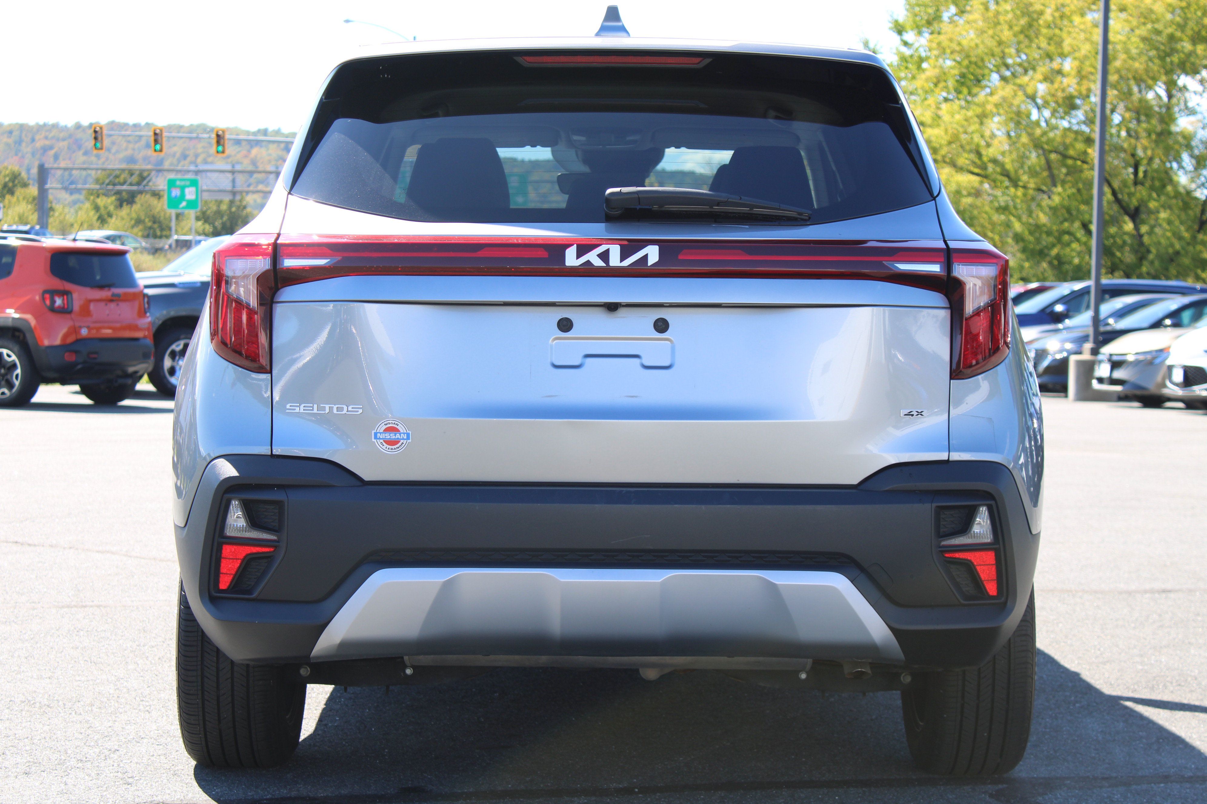 Used 2024 Kia Seltos LX AWD/4WD image 8
