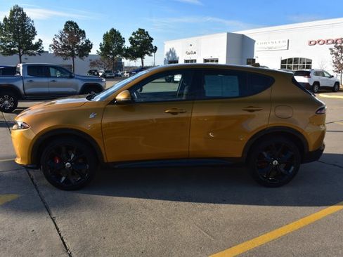 Used 2024 Dodge Hornet R/T Plus w/ Track Pack AWD/4WD image 10